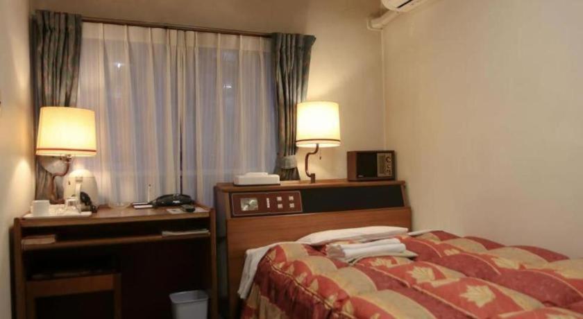 Kochi Business Hotel Bekkan Экстерьер фото